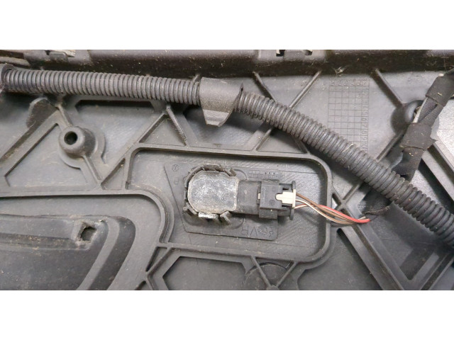 Бампер  Volkswagen Passat CC 2012-2017 передний   3C8807221F