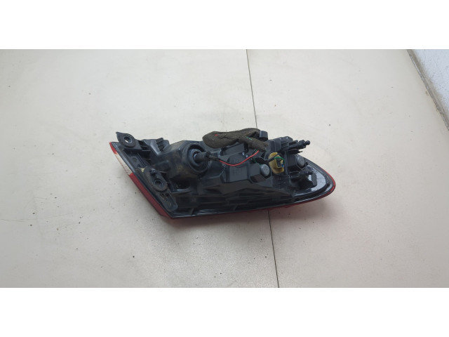 Задний фонарь     68110362AA     