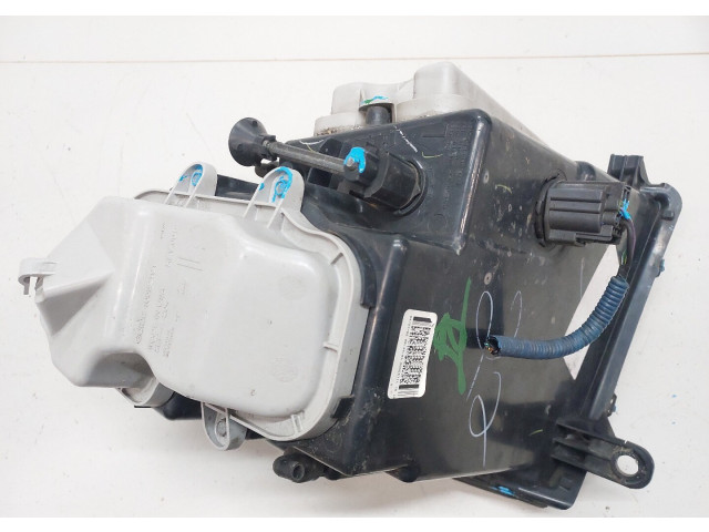 Фара передняя  Cadillac STS 2004-2011 левая 