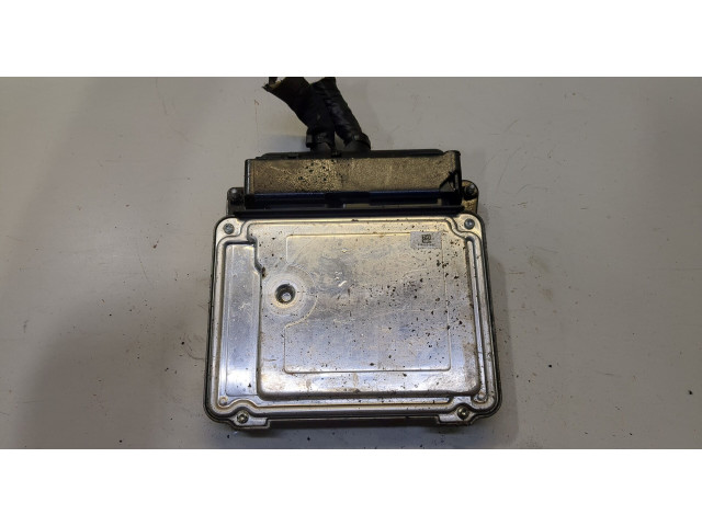 Блок управления двигателем Skoda Yeti 2009-2014