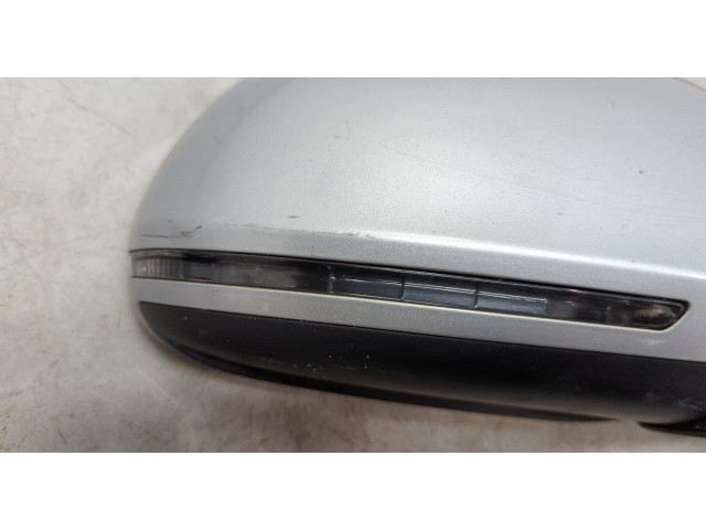 Зеркало боковое Audi Q3 2011-2018 правое 8U2857410F, 4F0857536AF
