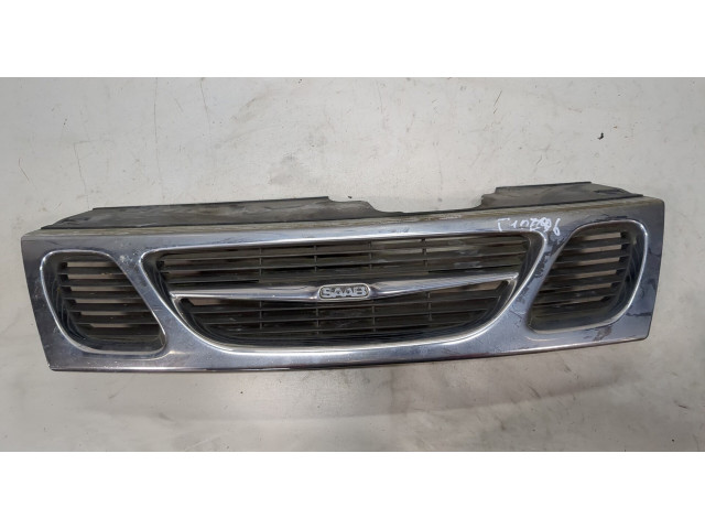 Решетка радиатора Saab 9-5 1997-2005 2.3