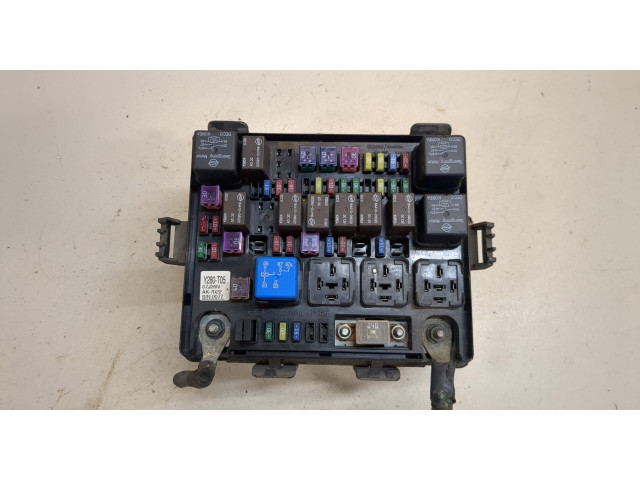 Блок предохранителей  SsangYong Rexton 2007-2012         