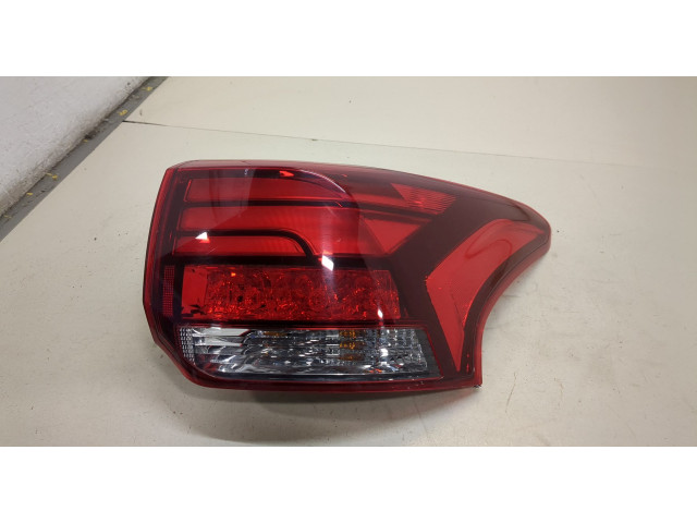 Задний фонарь