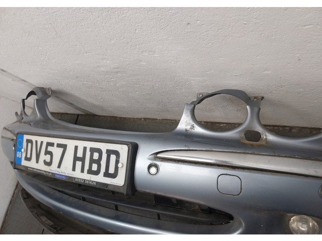 Бампер Jaguar X-Type 2001-2009 передний