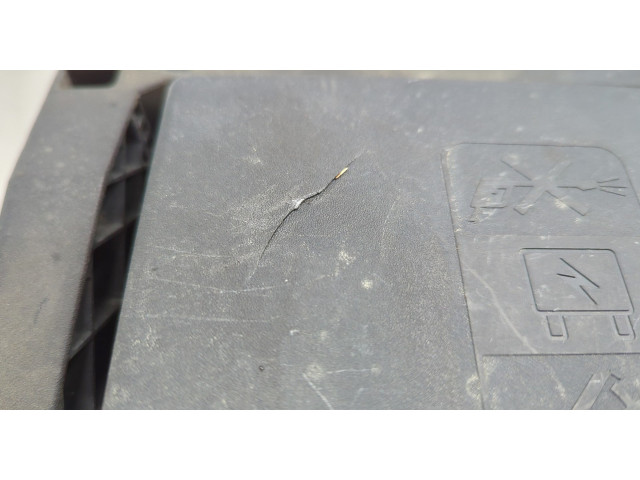 Блок предохранителей GMC Acadia 2019-2025 85140070