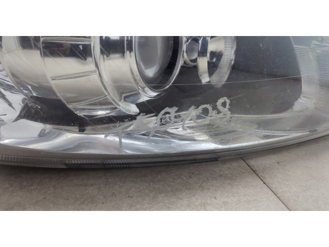 Фара передняя Volvo C70 2006-2009 правая