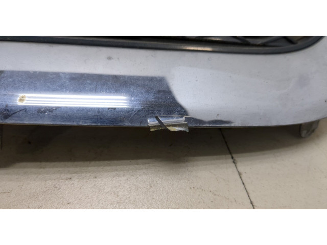 Решетка радиатора Suzuki Grand Vitara 2005-2015