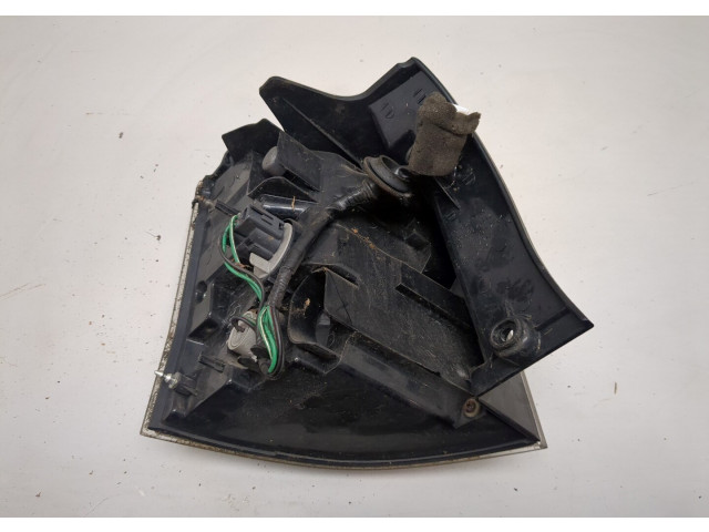 Задний фонарь Mitsubishi Outlander XL 2006-2012