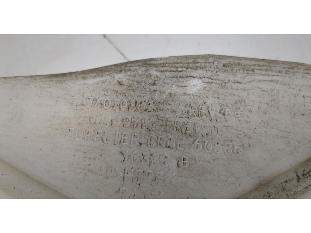 Бачок омывателя  Jeep Grand Cherokee 2010-2013    