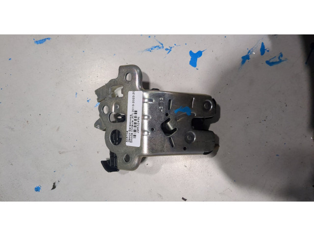 Замок багажника Skoda Octavia (A7) 2013-2023