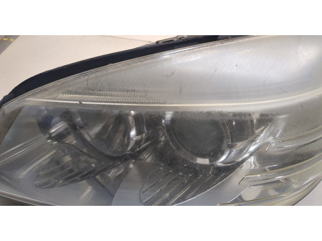 Фара передняя Mercedes C W204 2006-2015 левая