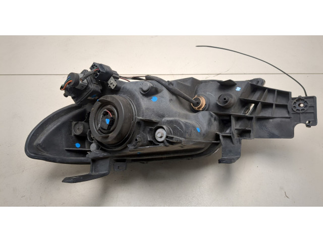 Фара передняя Mitsubishi Outlander 2003-2009 правая
