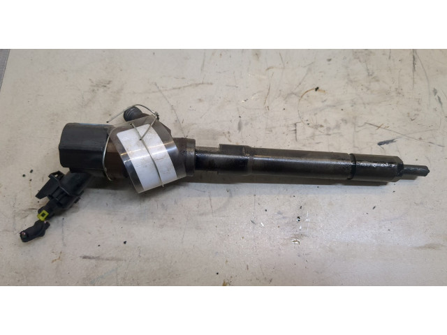 Форсунка топливная  KIA Ceed 2007-2012    3380027400, 0445110258     