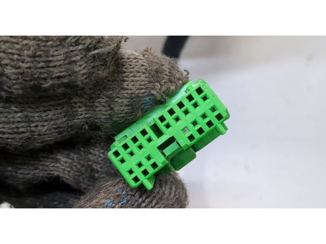 Зеркало боковое Volvo XC90 2006-2014 правое