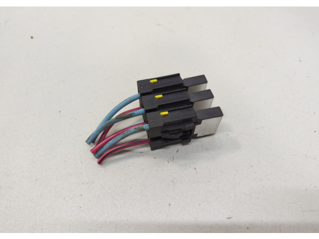 Блок предохранителей Chevrolet Tahoe 2006-2014