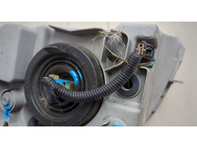 Фара передняя  Chevrolet Aveo (T250 / 255) 2006-2012 правая 