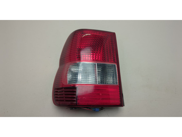 Задний фонарь          