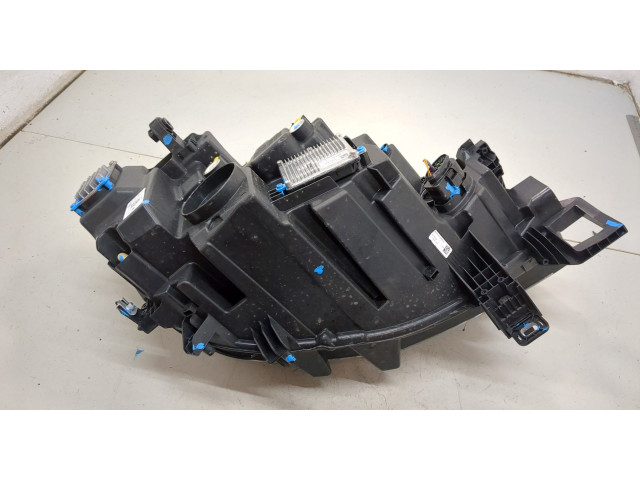 Фара передняя  Volkswagen ID.4 левая 