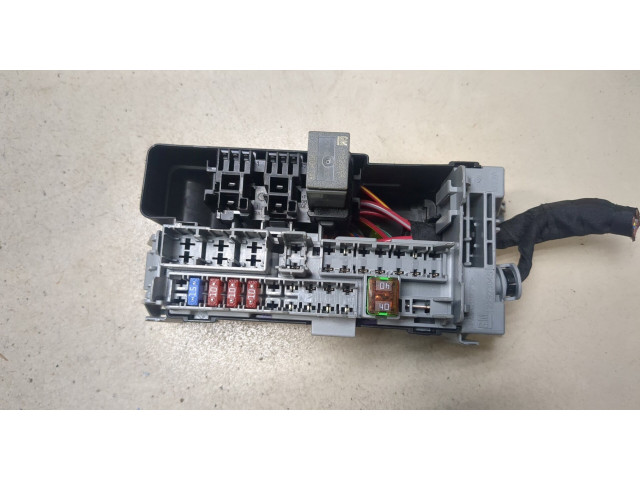 Блок предохранителей GMC Terrain 2017-