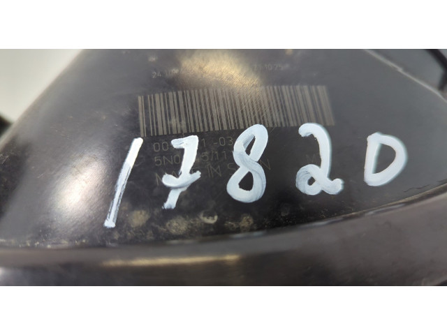 Задний фонарь     5N0945111E     