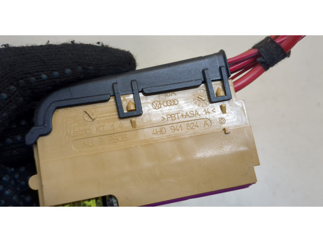 Блок предохранителей  Audi A8 (D4) 2010-2017         