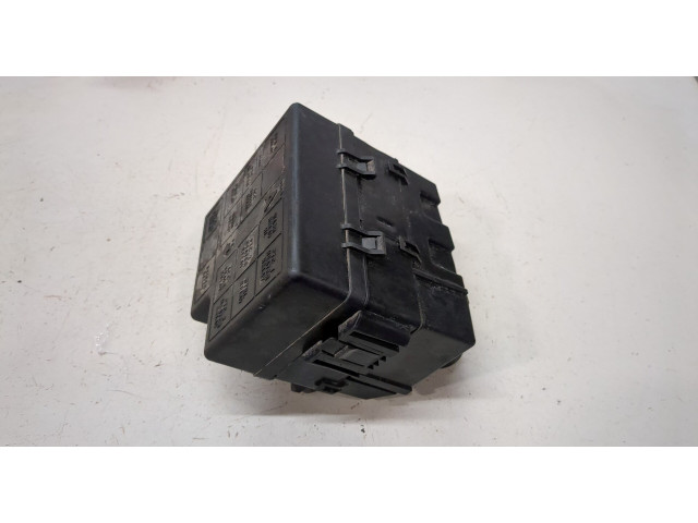 Блок предохранителей  Infiniti FX 2008-2012         