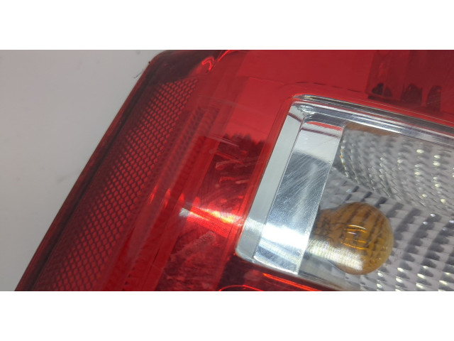 Задний фонарь     5303883AA     