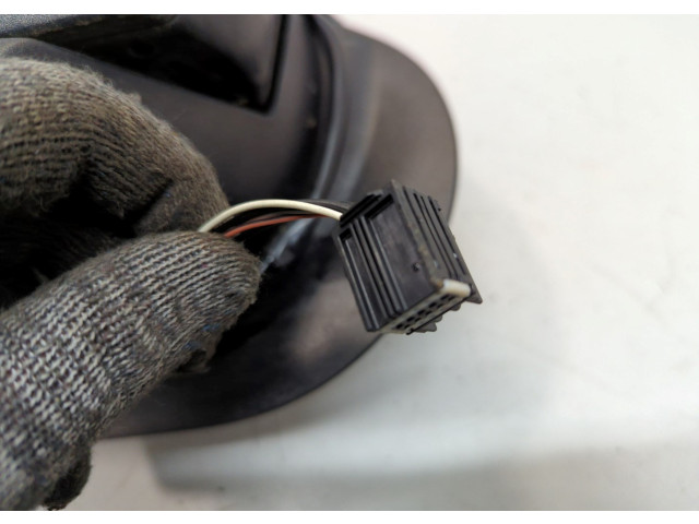 Зеркало боковое  Chevrolet Tahoe 2006-2014  правое           