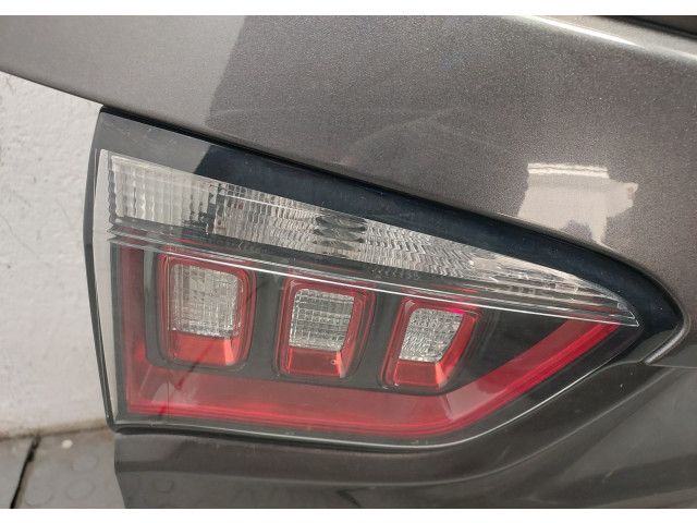 Замок багажника  Jeep Compass 2017-2021       