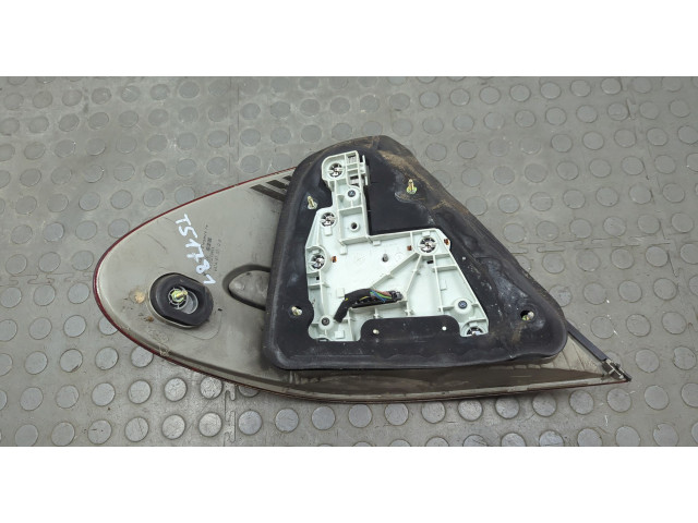 Задний фонарь          