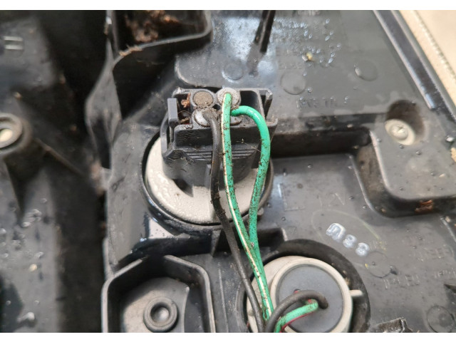 Задний фонарь