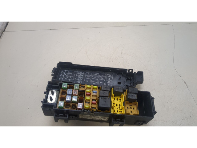 Блок предохранителей Jeep Wrangler 1996-2006