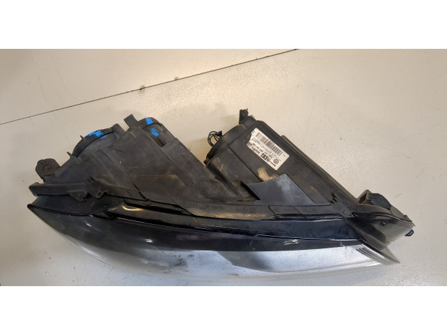 Фара передняя Volkswagen Passat 7 2010-2015 Европа правая