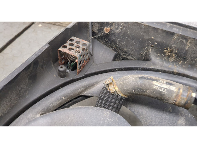 Вентилятор радиатора  Chevrolet Tahoe 2006-2014           