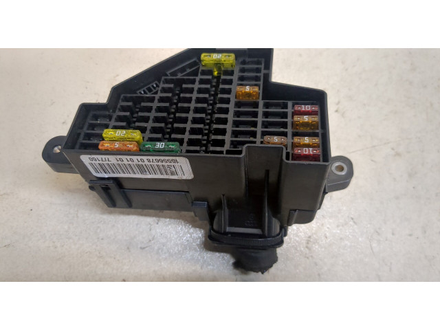 Блок предохранителей  Volkswagen Passat 6 2005-2010         