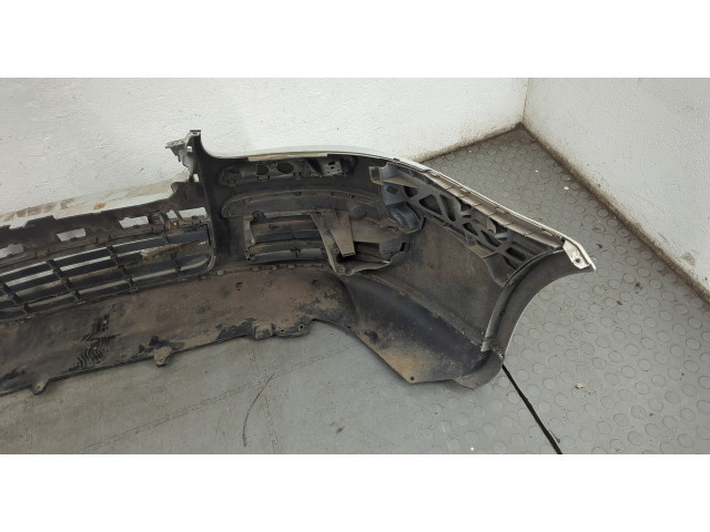 Бампер Volkswagen Jetta 5 2004-2010 передний 1K0807217E