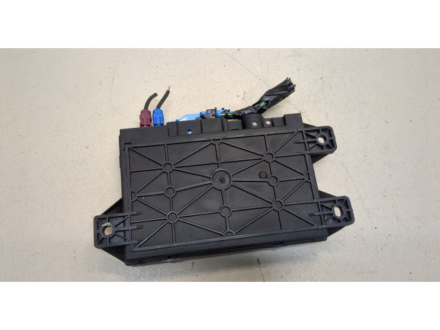 Блок комфорта  Jaguar XE 2015-        