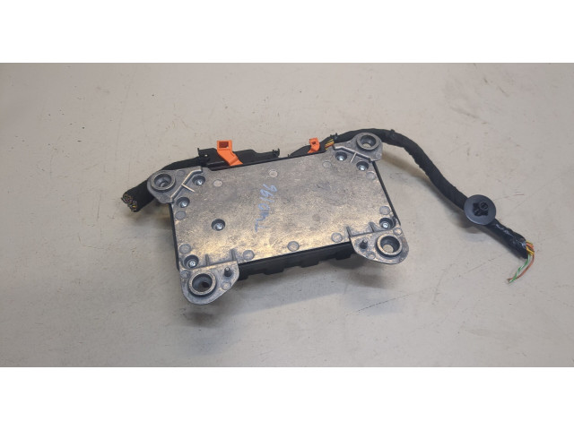 Блок управления подушками безопасности  Volvo S90 2016-2020     