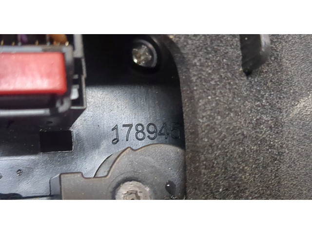 Задний фонарь          