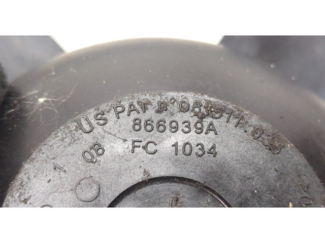 Вентилятор радиатора  Skoda Fabia 2010-2014           