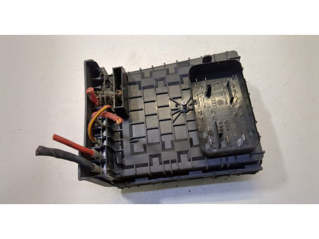 Блок предохранителей  Skoda Yeti 2009-2018         