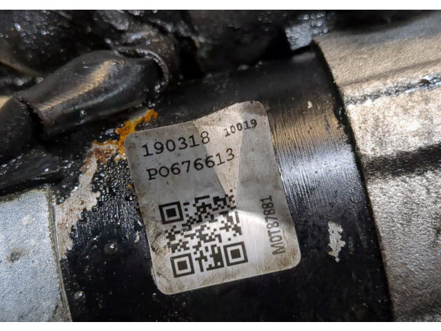 Стартер Nissan NV200 1.5