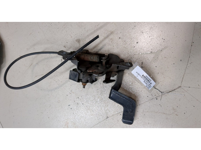 Замок капота  Nissan Juke 2010-2014     