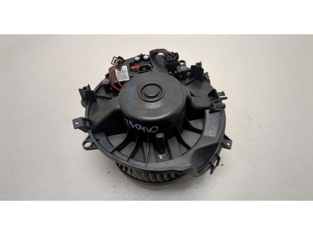 Моторчик печки Skoda SuperB 2015-2025 5Q2819021B 5Q2819021B