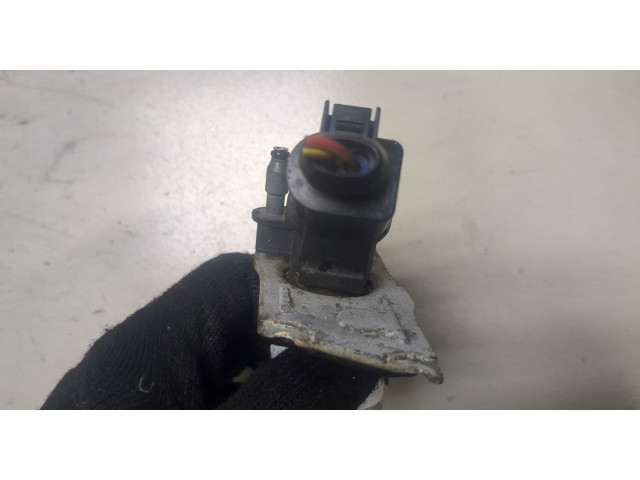 Форсунка топливная  Audi A6 (C6) 2005-2011    044511023     