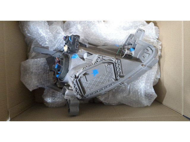 Фара передняя Subaru Justy 2007-2011 левая