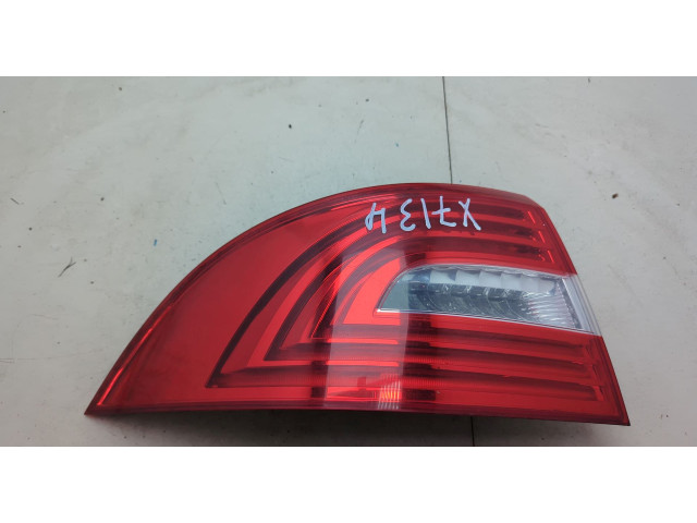 Задний фонарь          