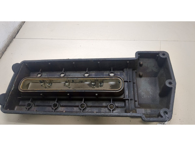 Клапанная крышка двигателя ДВС  BMW 7 E38 1994-2001 4.4     