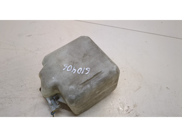 Бачок омывателя Mitsubishi Pajero 1982-1991